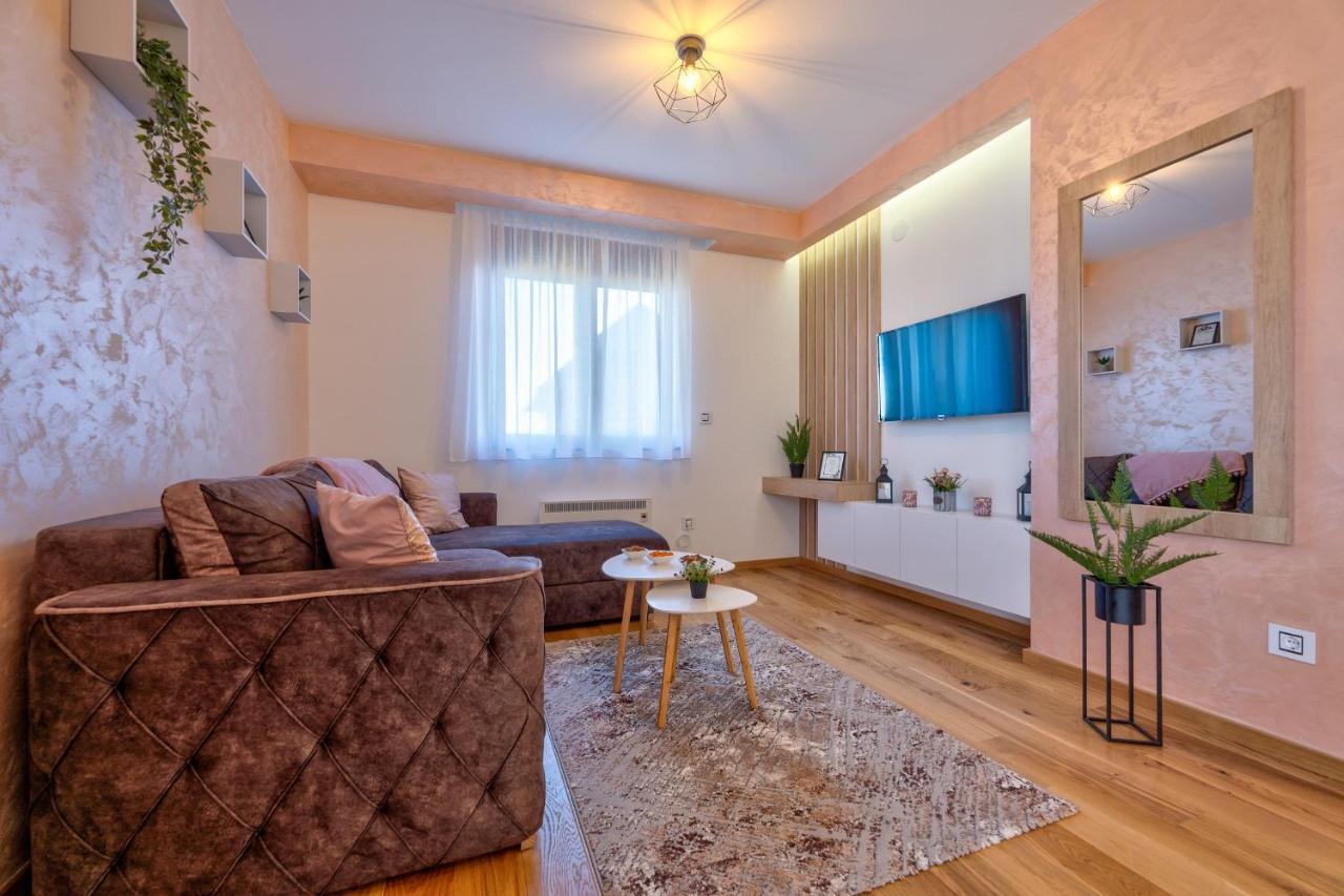 Apartment Stefan In Vila Katalina Lux Zlatibor Extérieur photo